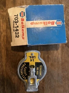 Radiator Cap Napa Belknap Brand 14 lb. NOS  - Imagen 1 de 3