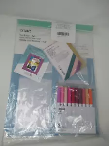 Cricut DIY Einladung Paket 30 Gelstifte Corsage Cutaway Karten 2x2 Karten Matte ** - Bild 1 von 2