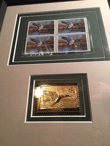 Framed Ducks Unlimited 5 Dollar Stamps Block Of 4 Plus 1 Gold  2002 Wild Mallard - Picture 1 of 12