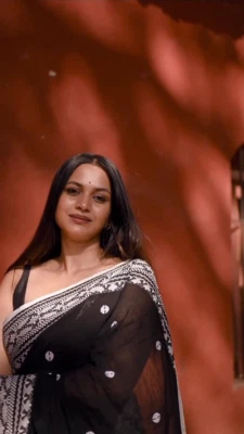 Blusa Sari Fiesta Boda Diseñador Indio Sari Bollywood Ropa Étnica Paquistaní Foto 1 de 4