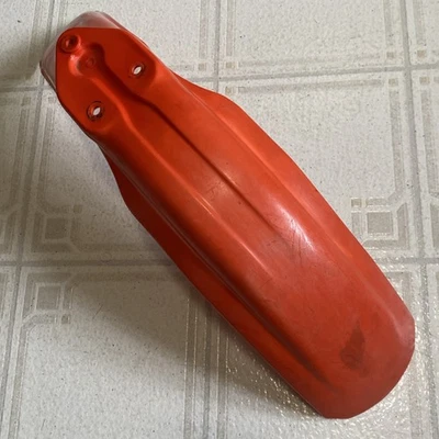 Guardabarros delantero vintage Honda 1984-88’ CR80 CR60 OEM CR80R plástico rojo Foto 1 de 4