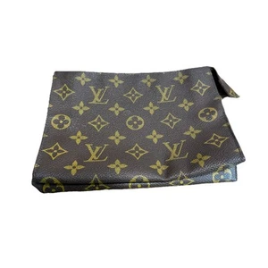 Louis Vuitton Rare VTG 1982 Saks Fifth Avenue Monogram Pochette SEE ALL PICS - Picture 1 of 15