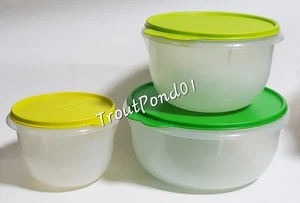 Juego de cuencos mezcladores TUPPERWARE clásico fondo plano 4 c 8 c 12 tazas tonos de verde - Imagen 1 de 16