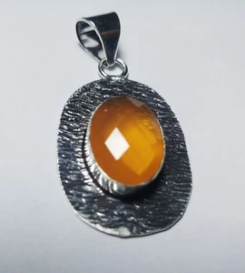 Orange Onyx Handmade Gemstone Jewelry Pendent Carat 30 S 1.5 Inches - Picture 1 of 5