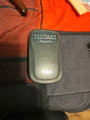 RCA Portable AM/FM Stereo RP1610B Tested -Works - Image 1 of 3