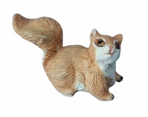 Miniatur Puppenhaus Eichhörnchen nach oben Maßstab 1:12 Neu  - Bild 1 von 1