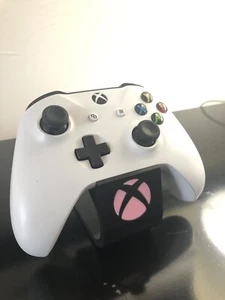 XBOX One Controller Stand Made in USA 3D Printed You Select the colors!  - Picture 1 of 10