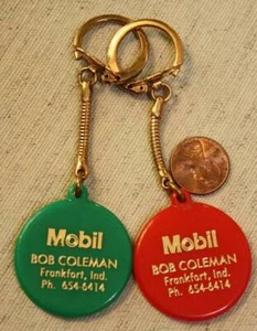 1960-70er Ära Frankfort Indiana Bob Coleman Mobil Öl Tankstelle 2 Schlüsselanhänger Set - - Bild 1 von 1