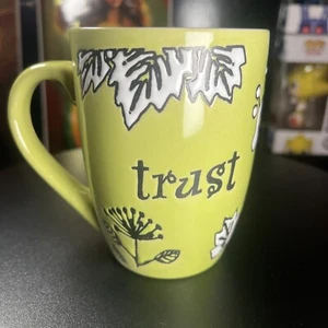 Tazas de cerámica para bebidas de gres a base de familia y religión - Taza Green Trust - Imagen 1 de 8