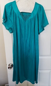 Vintage Sears Carriage Court Nightgown One Size Fits All - Picture 1 of 4