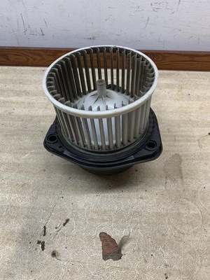 Motor soplador con CA integral compatible con 91-02 SATURN S SERIES 1301115 Foto 1 de 4