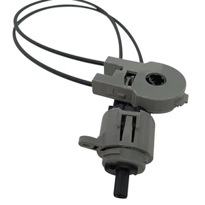 A/C Heater Control Switch 2M5Z19B888BA Direct Replace - Picture 1 of 5