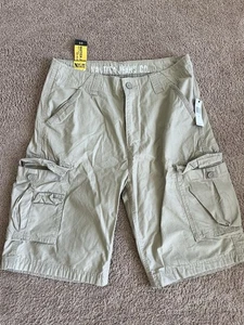 NWT Nautica Mens Cargo Shorts Beige Khaki Sz 34 11" Y2K - Picture 1 of 4