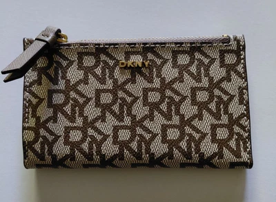 DKNY Cartera Pequeña Tarjeta de Crédito Soporte para Cambio de Identificación Cremallera Marrón Bronceado Cierre a Presión Foto 1 de 3