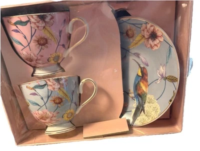 全新带盒全新 Shabby Chic 精美瓷茶壶套装 2 杯 2 个茶碟花卉 — 第 1/2 张图片