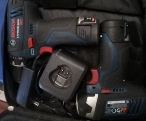 Bosch 12V Impact (PS41) and Drill (PS31) Combo Kit - Picture 1 of 7