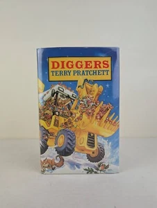 Diggers by Terry Pratchett 1990 Hardcover Gollancz UK First Edition Bromeliad - Picture 1 of 15