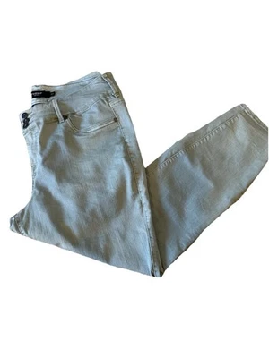 Pantalones de mezclilla para mujer Tórridos talla 22 pierna recta verde cintura alta bolsillo elástico nuevos con etiquetas Foto 1 de 4