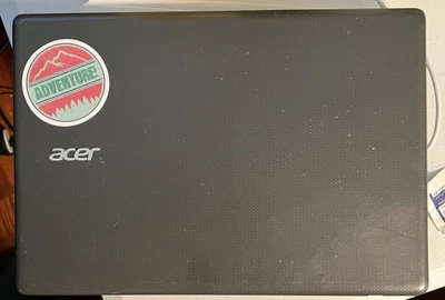 Vintage Retro Acer AO1-431 Laptop (For Parts/Repair) - Image 1 of 4