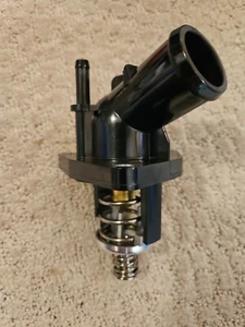 Carcasa termostato para Chevrolet Corvette 2015-2019 Dorman CSW - Imagen 1 de 3