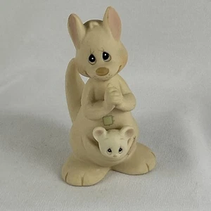 Precious Moments Kangaroo Hello World 1988 Samuel J Butcher 521175 - Picture 1 of 5