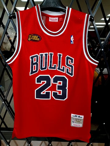 CHICAGO BULLS MICHAEL JORDAN STITCHED JERSEY #23 Throwback NBA Cover