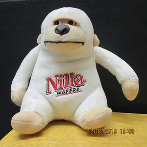 White Gorilla from Nilla Wafers, About 6" Tall, Looks Great - Picture 1 of 4