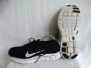 Nike W Free Flyknit 5.0+ Sneaker EU 40 US 8,5 schwarz-weiß Innensohlen 25,5cm - Bild 1 von 12