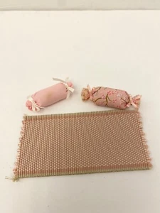 Vintage Miniature Dollhouse pillows and rug set - Picture 1 of 7