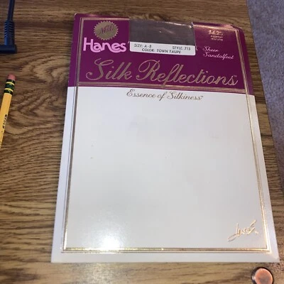 Pantimedias Hanes Silk Reflections, talla A-B, Town Taupe, sandalia transparente NUEVO Foto 1 de 2