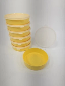 Vintage Tupperware Wonder Bowls 1551-5A Yellow Food Storage Container NOS - Picture 1 of 4