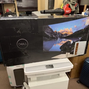 Dell UltraSharp U3425WE 34-In. UW-QHD Curved LED Monitor 120Hz (Black/Silver) - Picture 1 of 5