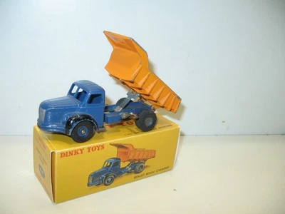 Dinky Toys, Camion Benne Carriera, Il Berliet 34A Completo B - Immagine 1 di 3
