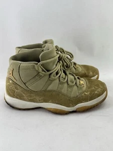 Zapatillas de baloncesto Nike Air Jordan 11 para mujer talla 10 AR0715-200 oro oliva zapatos - Imagen 1 de 19