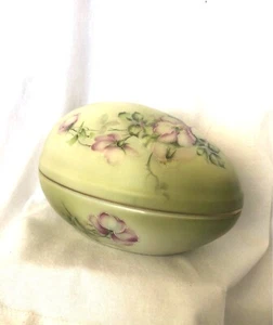 Huevo grande pintado a mano de porcelana nipona vintage con rosas - Imagen 1 de 9