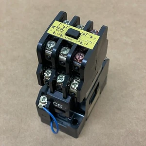 YASKAWA RELÈ DI CONTROLLO MAGNETICO AC RA-6E2 5A1B 8A, DI MORI SEIKI SL-2 - Foto 1 di 10