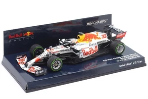 MINICHAMPS 1/18 Scale Red Bull Racing Honda RB16B S. Perez 2021 Turkish GP 3rd - Picture 1 of 6