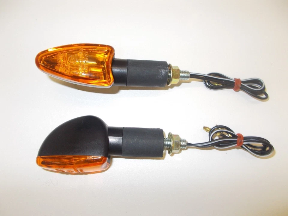 COPPIA DI FRECCE UNIVERSALI GAMBO LUNGO OMOLOGATE PER MOTO GUZZI CENTAURO V10 Foto 1 de 1