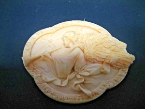 Vintage 1992 CHRISTMAS Heavenly Angels Christmas Tree Hanging / Ornamental - Picture 1 of 7