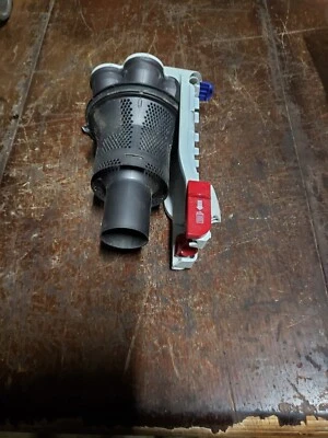 dyson DC30 cordless vacuum cleaner 14.8 volt parts clip on body cyclone. - Image 1 of 4