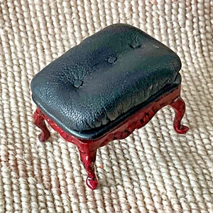 Dollhouse Miniature Stool Ottoman Mahogany Resin Frame Black Leather 2079 - Picture 1 of 6