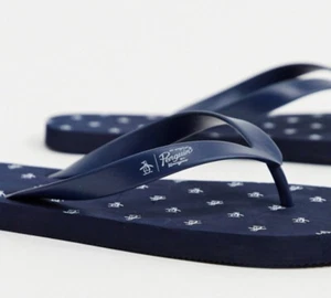 US:11 Original Penguin Men's AOP "PETE the Penguin" FLIP FLOPS NAVY 1AVL - Picture 1 of 4