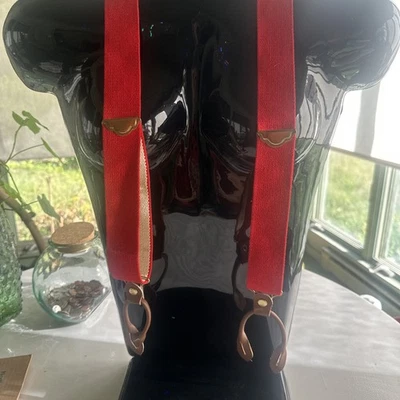 Tirantes rojos hombre usados extremo botón cuero Y tirantes ajustables Foto 1 de 4