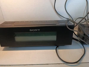 Sony ICF-C707 Dream Machine LED FM/AM Radio Alarm Clock Works - Picture 1 of 6