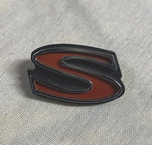 AMC JAVELIN SST 20256   LETTER EMBLEM "S"  2 PRONG - Bild 1 von 6