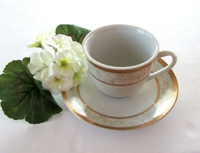   Белый с золотой отделкой чашка и блюдце PREMIER тонкий фарфор - винтажный чаепития - Изображение 1 из 4