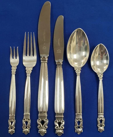 Georg Jensen Acorn Sterling 6 Piece Flatware Service for 12 Total 72 pieces Cover