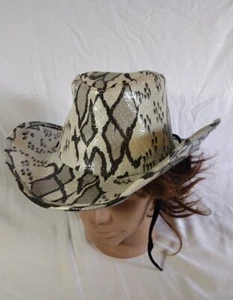Something Special Womans Black White Faux Snake Skin Scales Cowboy Hat - Picture 1 of 15