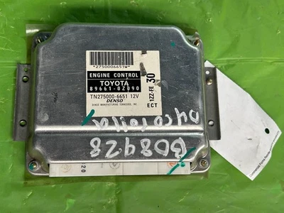 Toyota Corolla 2004-2009 Engine Control Unit 896610F090 OEM - Изображение 1 из 3