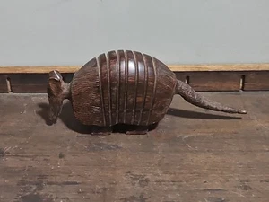 Vintage Hand Carved hardwood Armadillo 8" Long Wood Carving - Picture 1 of 6